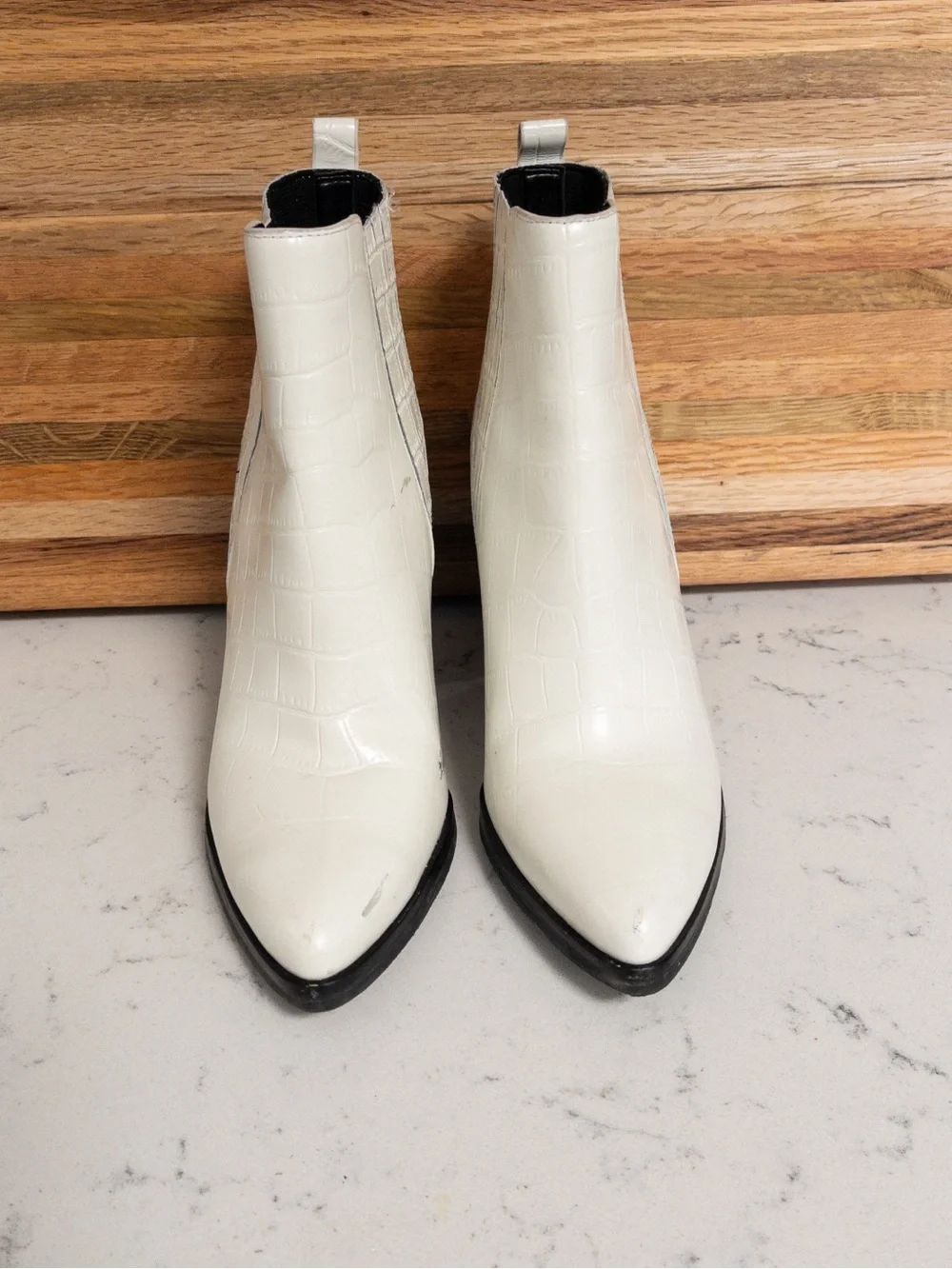 Marc Fisher Off White Leather Heeled Snakeskin Pattern Chelsea Pointed Toe Boots